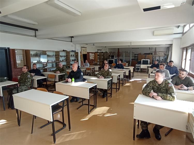 Slika /02_vijesti/2023/2 mjesec/protuekspl tecaj/3.jpg